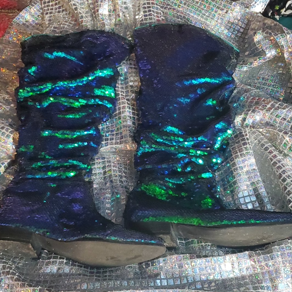 🚨𝙎𝙊𝙇𝘿🚨BOOTS - Picture 3 of 16